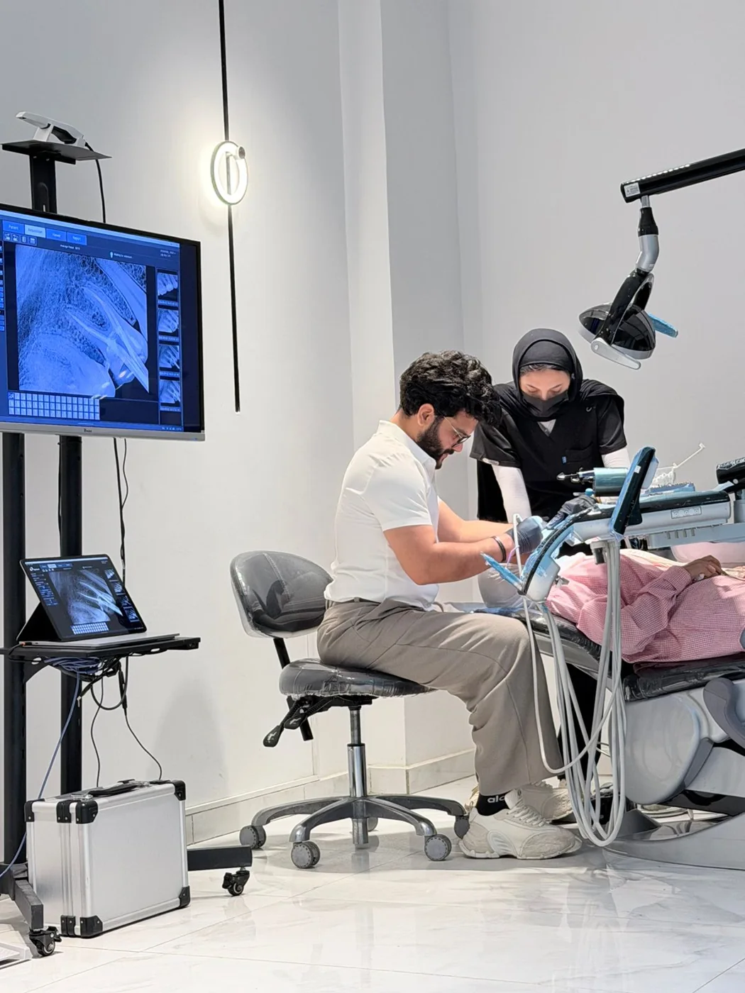 غرفة علاج داخل مركز السحر